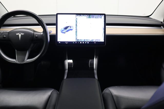 2019 TESLA MODEL 3 - 19
