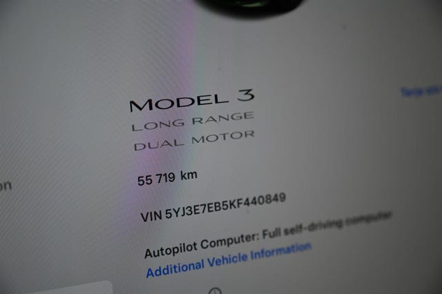 2019 TESLA MODEL 3 - 22