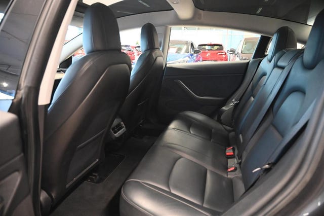 2019 TESLA MODEL 3 - 25