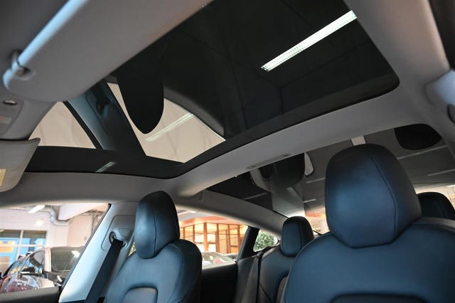 2019 TESLA MODEL 3 - 18
