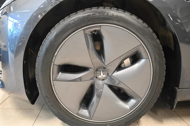 2019 TESLA MODEL 3 - 11