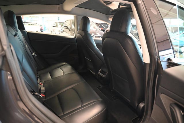 2019 TESLA MODEL 3 - 28