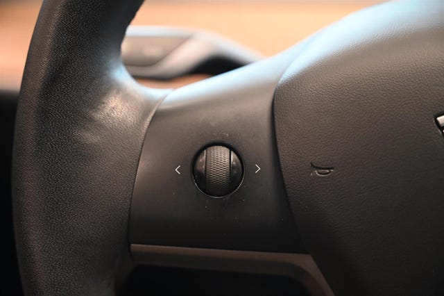 2019 TESLA MODEL 3 - 23