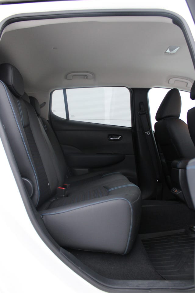 2021 NISSAN LEAF - 47