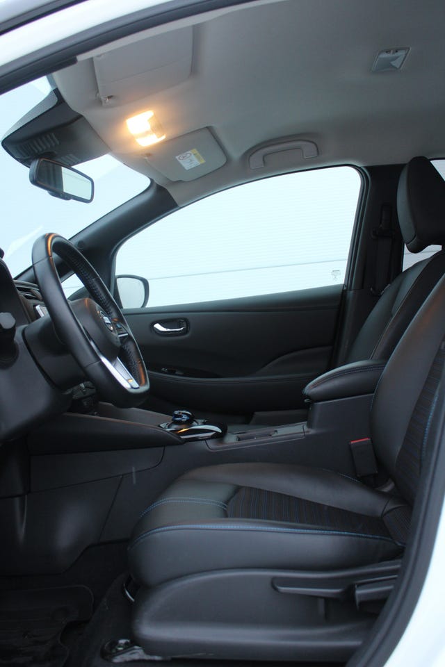 2021 NISSAN LEAF - 14