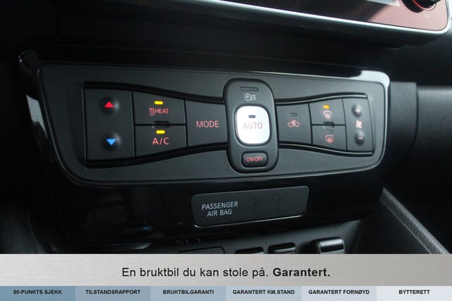 2021 NISSAN LEAF - 33