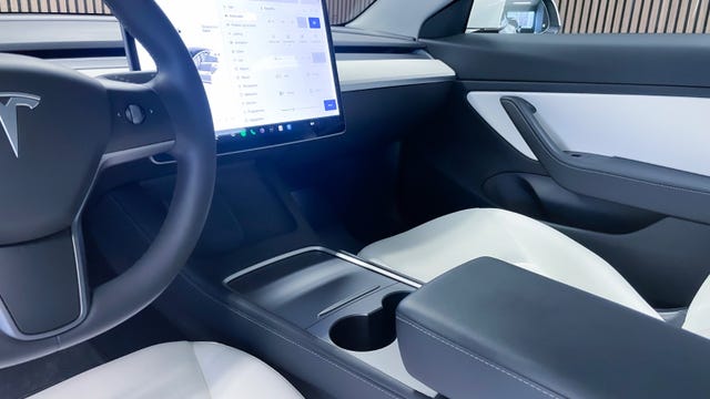 2021 TESLA MODEL 3 - 30