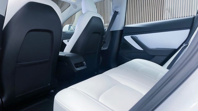 2021 TESLA MODEL 3 - 26