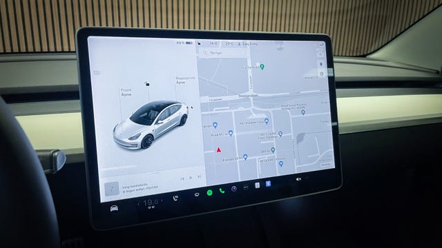 2021 TESLA MODEL 3 - 39