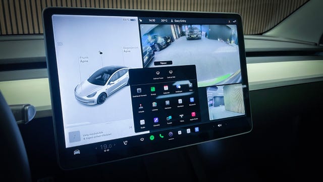 2021 TESLA MODEL 3 - 37