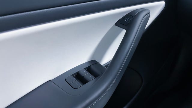 2021 TESLA MODEL 3 - 29