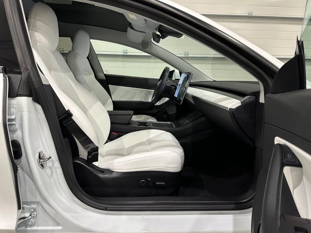 2021 TESLA MODEL 3 - 8