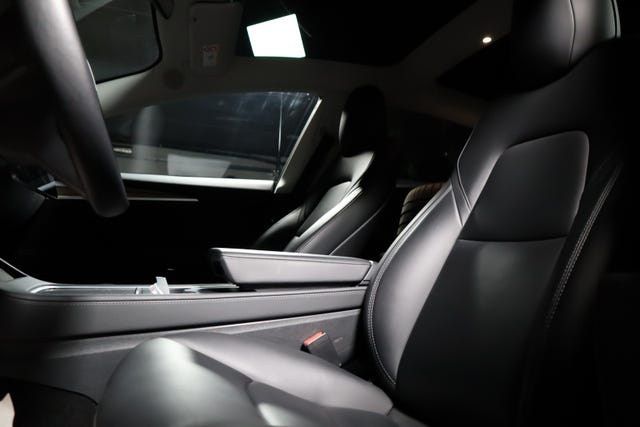 2021 TESLA MODEL 3 - 29