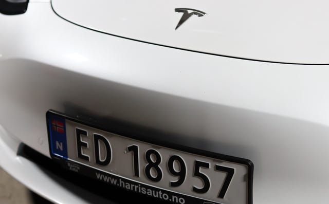 2021 TESLA MODEL 3 - 7