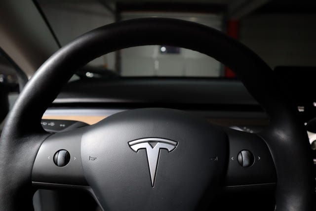 2021 TESLA MODEL 3 - 30