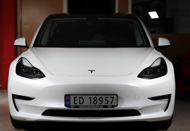 LRW3E7EK2MC337448 2021 TESLA MODEL 3-4
