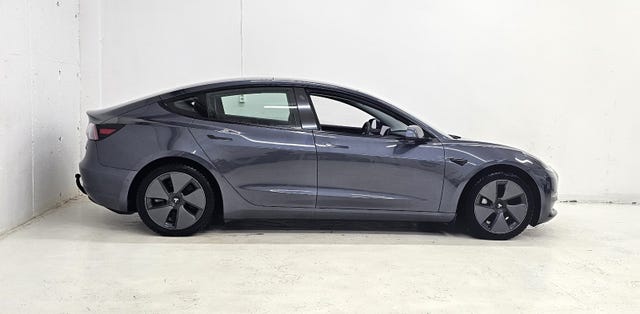 5YJ3E7EB3MF830528 2021 TESLA MODEL 3-3
