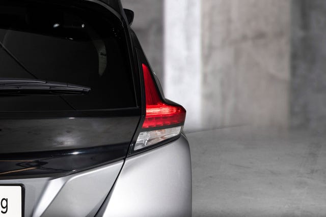 2021 NISSAN LEAF - 7