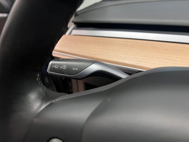 2019 TESLA MODEL 3 - 24