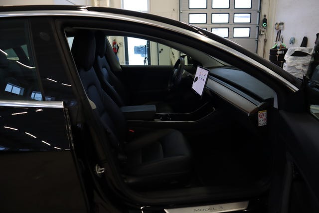 2019 TESLA MODEL 3 - 14