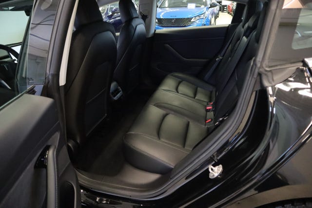 2019 TESLA MODEL 3 - 12