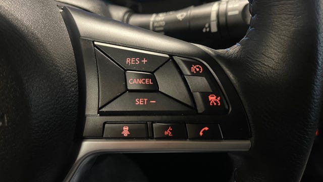 2021 NISSAN LEAF - 11