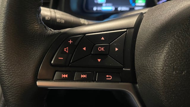 2021 NISSAN LEAF - 12