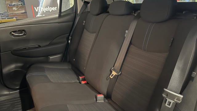 2021 NISSAN LEAF - 16