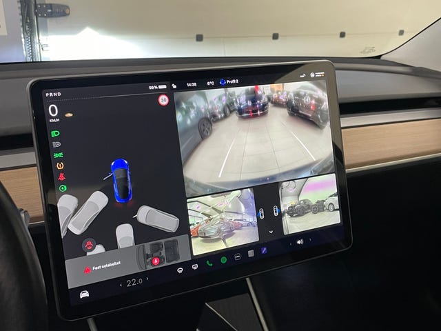 2019 TESLA MODEL 3 - 17