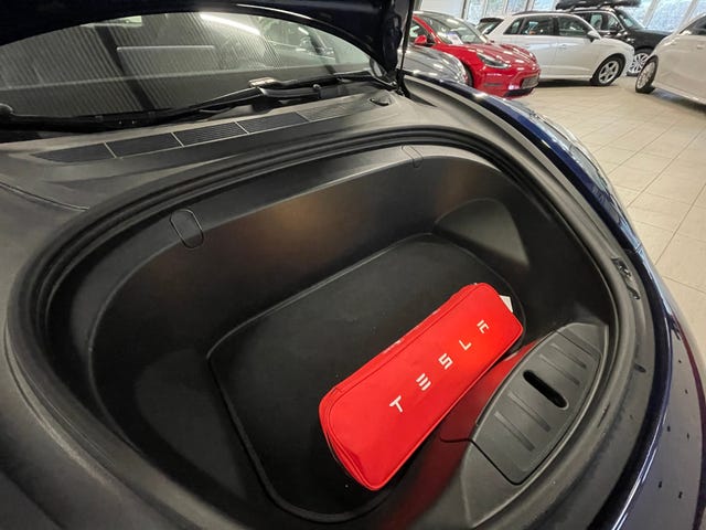 2019 TESLA MODEL 3 - 26