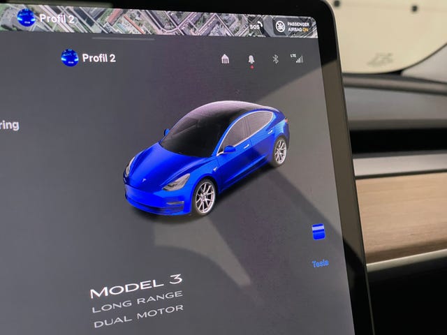 2019 TESLA MODEL 3 - 24