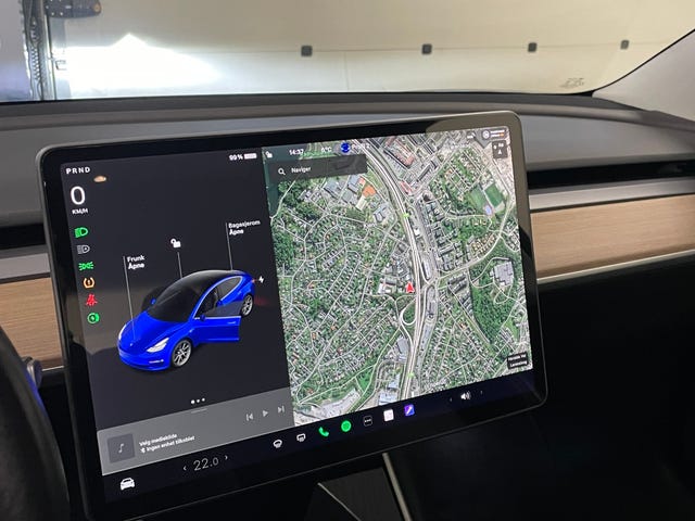 2019 TESLA MODEL 3 - 16