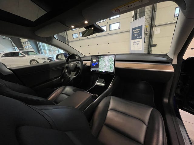 2019 TESLA MODEL 3 - 11