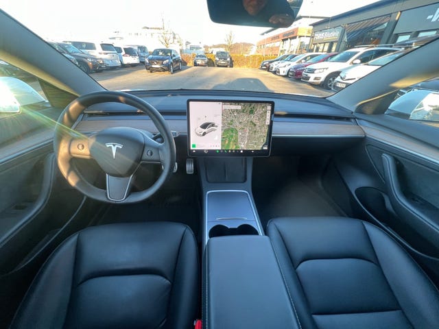 2021 TESLA MODEL 3 - 13