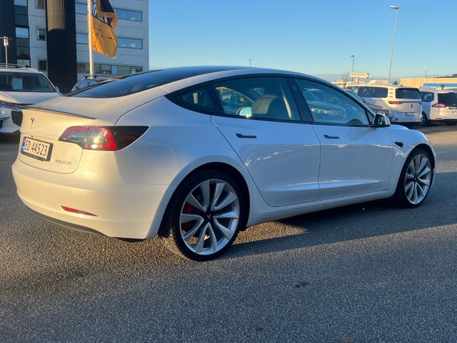 2021 TESLA MODEL 3 - 8