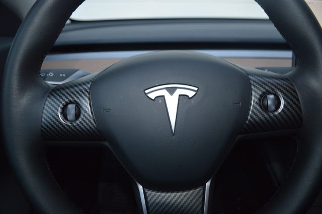 2021 TESLA MODEL 3 - 12