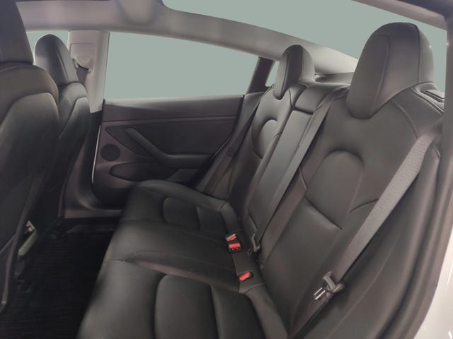 2021 TESLA MODEL 3 - 22