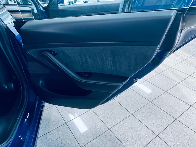2019 TESLA MODEL 3 - 25