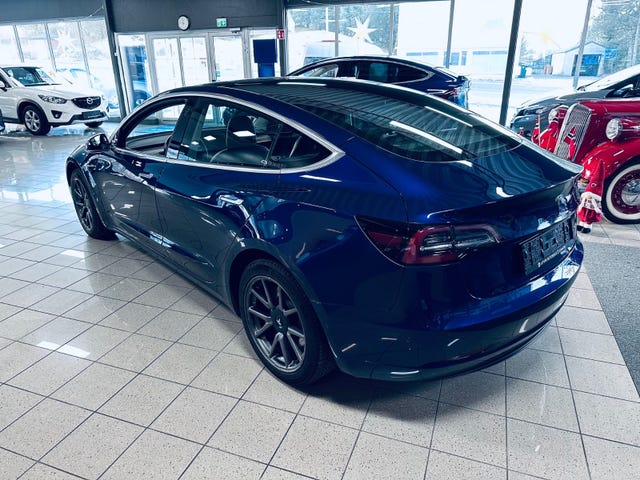 5YJ3E7EBXKF316494 2019 TESLA MODEL 3-4