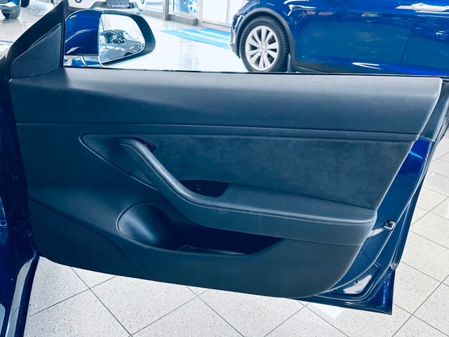 2019 TESLA MODEL 3 - 23