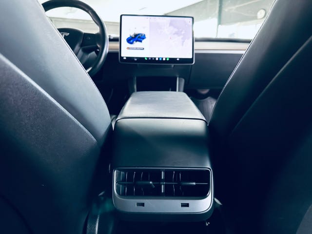 2019 TESLA MODEL 3 - 29