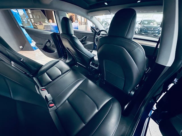 2019 TESLA MODEL 3 - 27