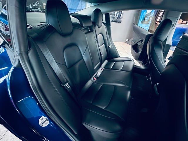 2019 TESLA MODEL 3 - 26