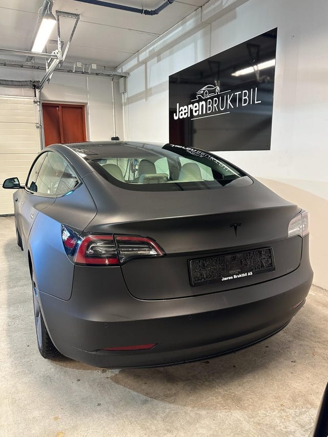 5YJ3E7EB4KF202751 2019 TESLA MODEL 3-4