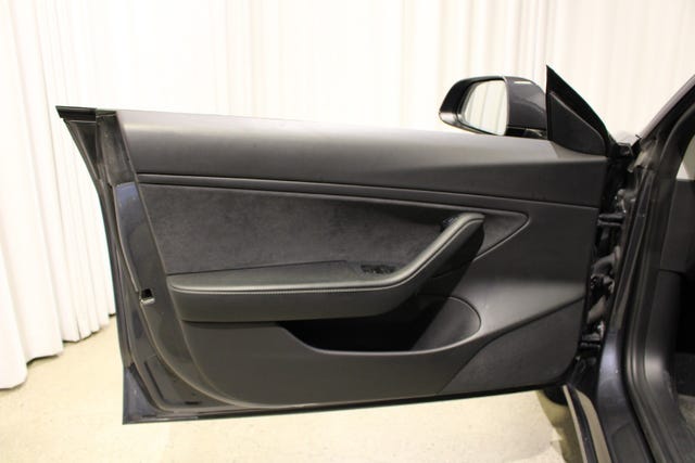 2021 TESLA MODEL 3 - 9