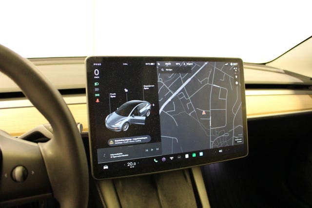 2021 TESLA MODEL 3 - 13