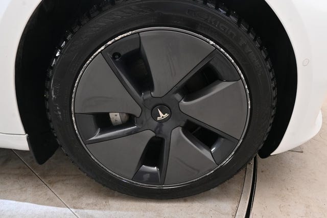2021 TESLA MODEL 3 - 33