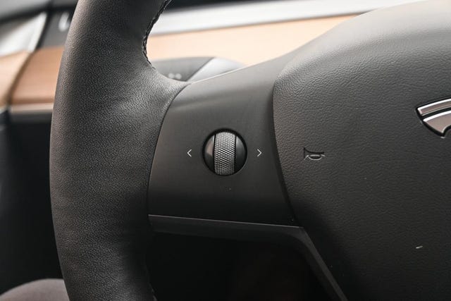 2021 TESLA MODEL 3 - 30