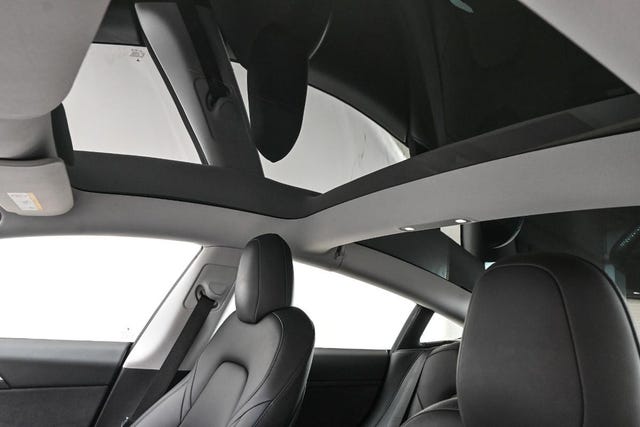2021 TESLA MODEL 3 - 12