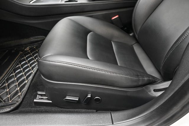 2021 TESLA MODEL 3 - 9